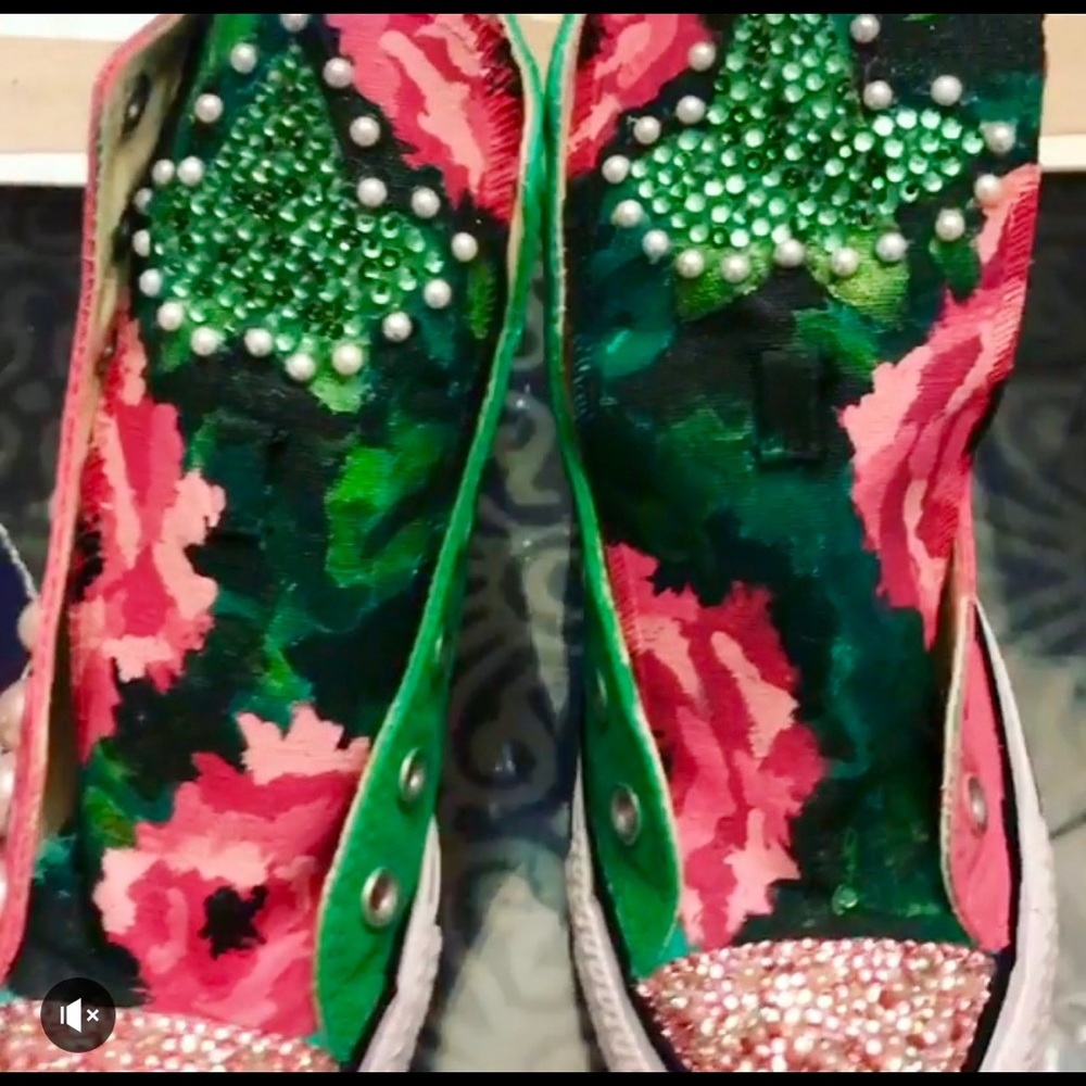 Custom pink and green Converse #AKA